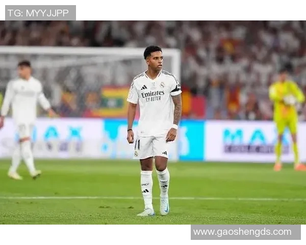 阿斯报导皇马关注U19欧洲杯MVP斯密特其身边人透露他渴望加盟皇马