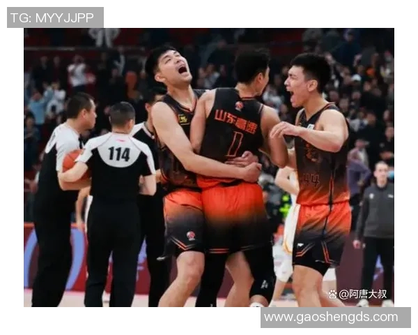 2012至2013赛季CBA精彩对决广东队迎战山东队的激烈赛事回顾 2012至2013赛季CBA精彩对决广东队迎战山东队的激烈赛事回顾