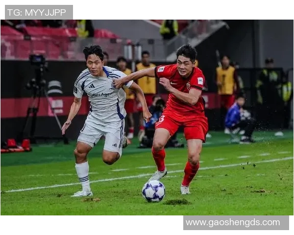 上海上港与亚泰精彩对决视频回顾及赛后分析全景呈现